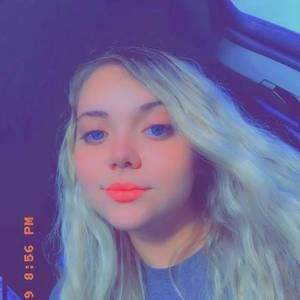 Meet your Posher, Shana